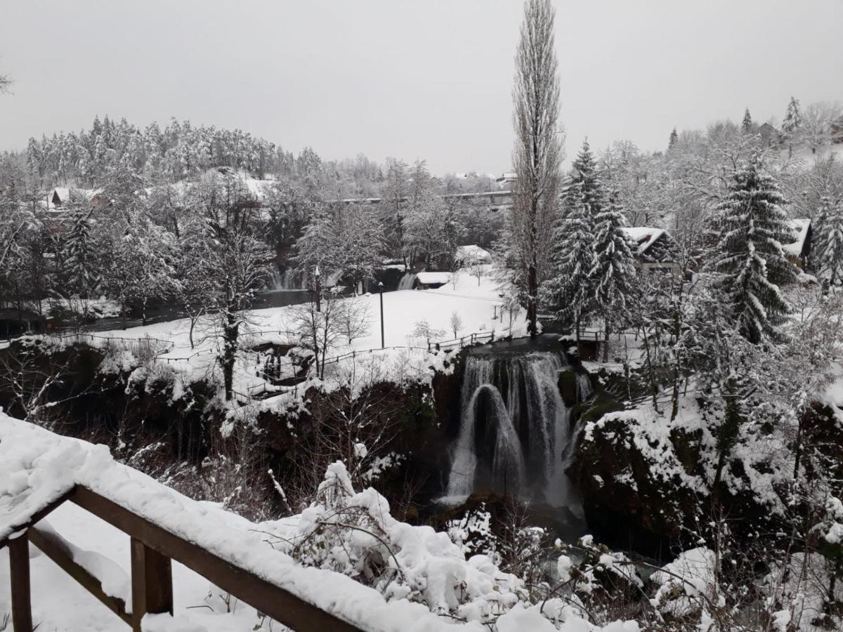 House Narta - Rastoke Appartement Slunj Buitenkant foto